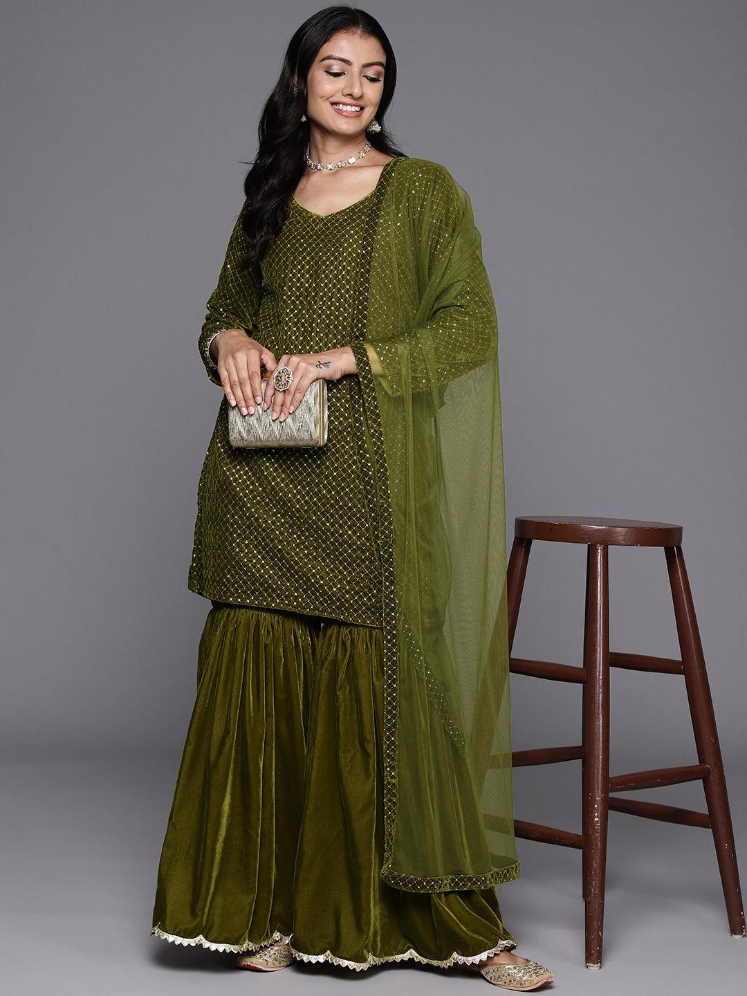 Green Embroidered Velvet Straight Suit With Dupatta