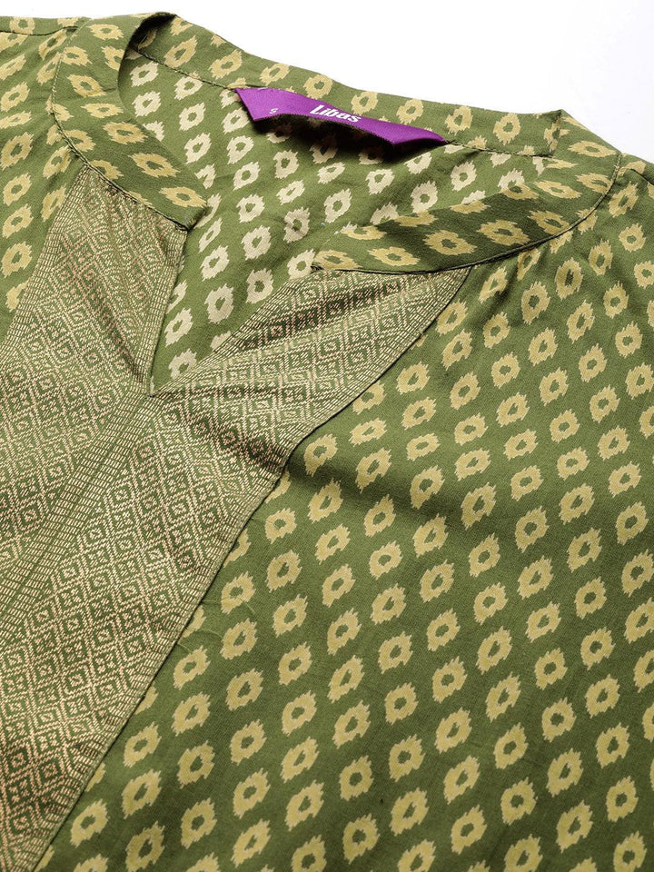 Green Printed Cotton Straight Kurta With Trousers & Dupatta - ShopLibas