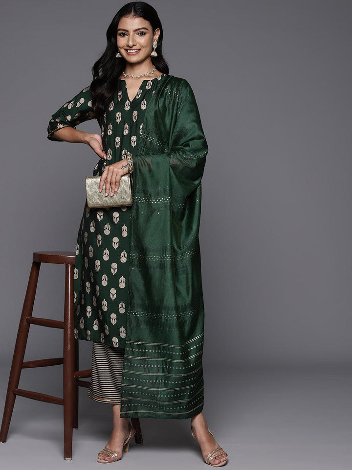 Green Printed Silk Blend Straight Kurta With Trousers & Dupatta - ShopLibas