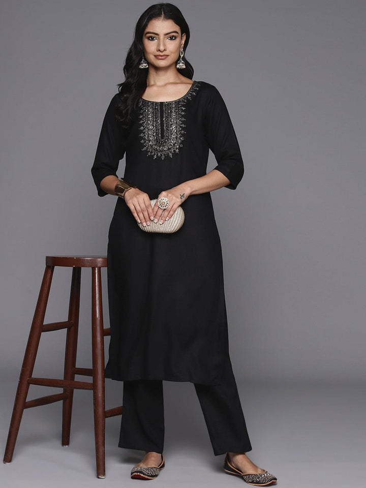 Black Yoke Design Wool Blend Straight Kurta With Trousers - ShopLibas