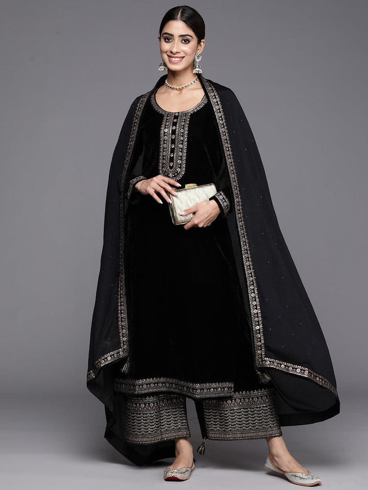 Black Yoke Design Velvet Straight Kurta With Palazzos & Dupatta - ShopLibas