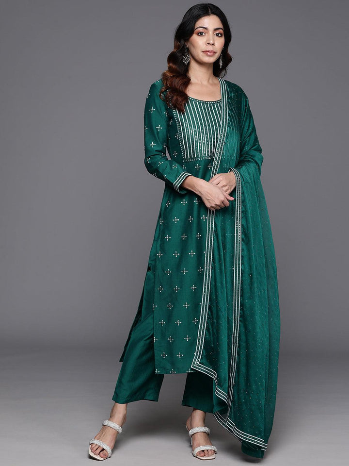 Green Embroidered Silk Blend Straight Kurta With Trousers & Dupatta - ShopLibas