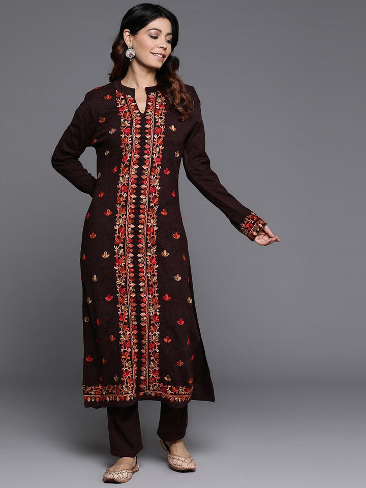 Wine Embroidered Wool Straight Kurta With Trousers - ShopLibas