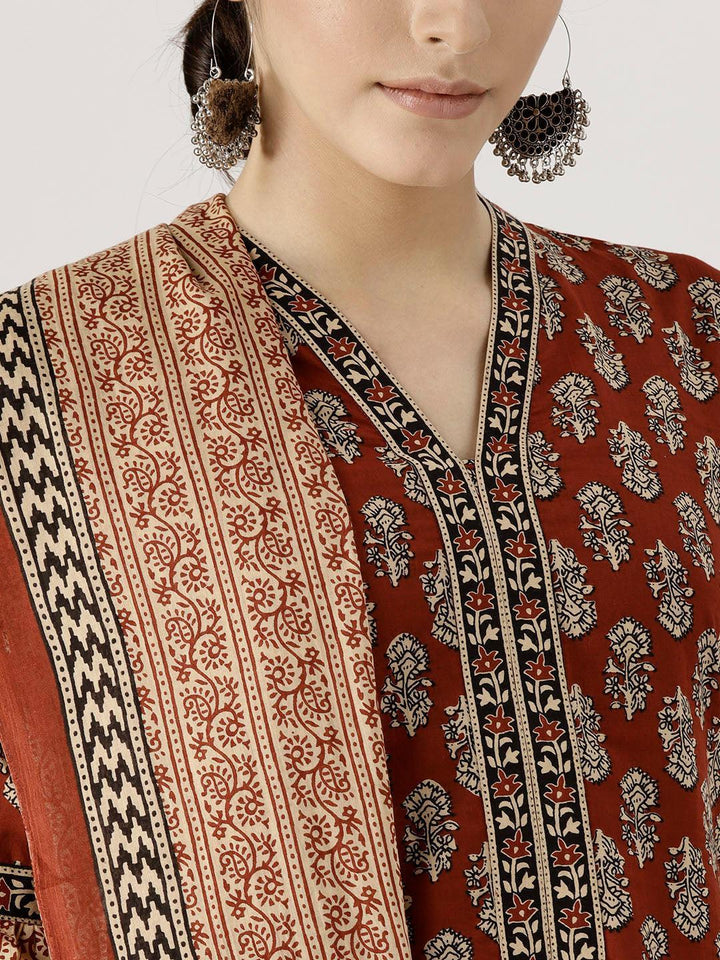 Red Printed Cotton Suit Set - ShopLibas