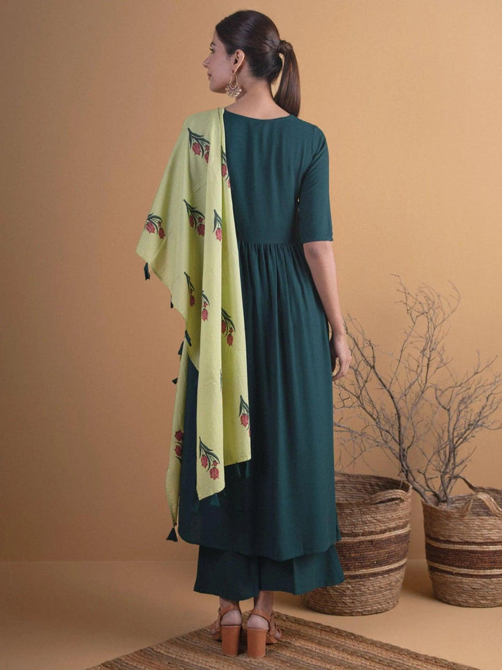 Green Solid Rayon Suit Set - ShopLibas