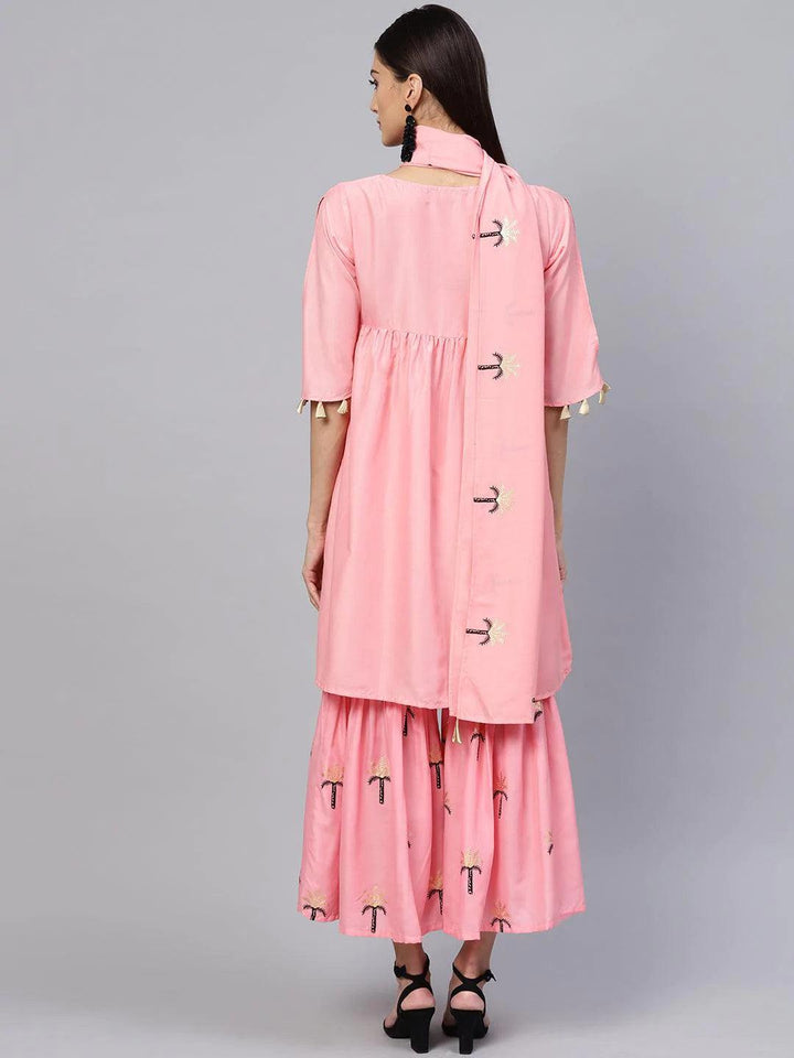 Pink Solid Muslin Suit Set - ShopLibas