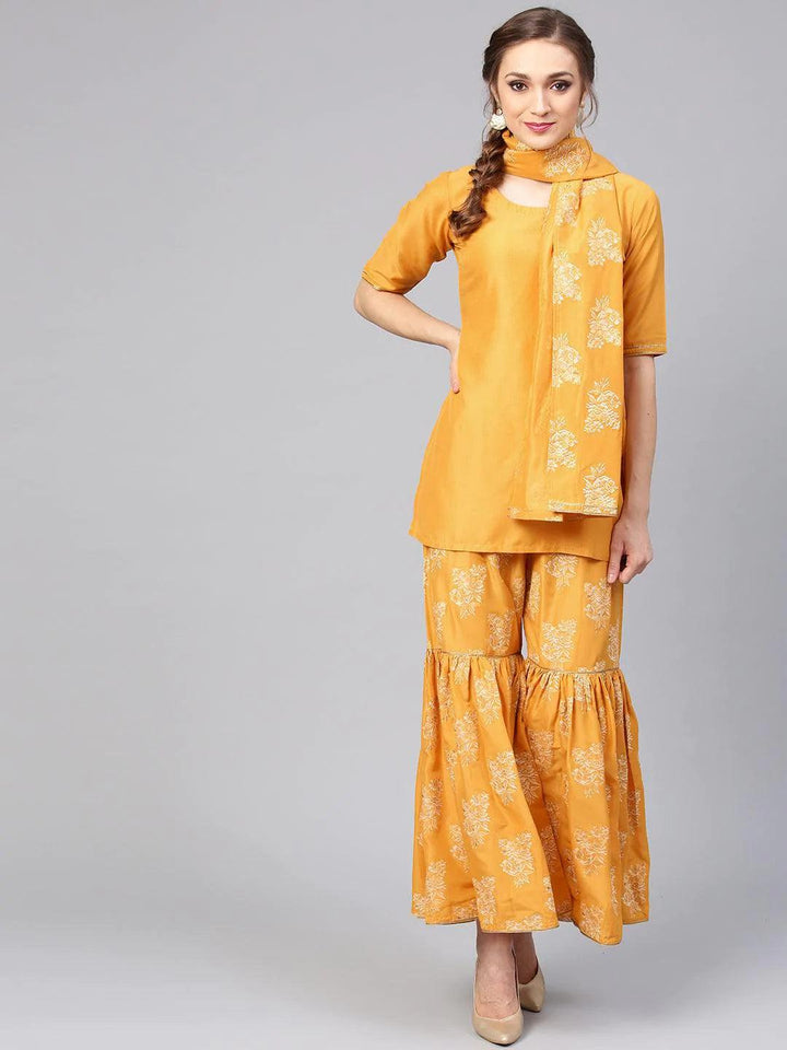 Yellow Solid Muslin Suit Set - ShopLibas