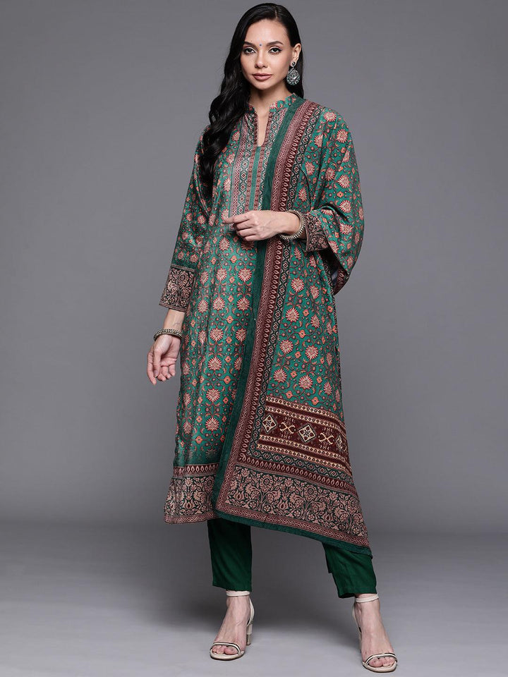 Green Printed Velvet Suit Set - ShopLibas