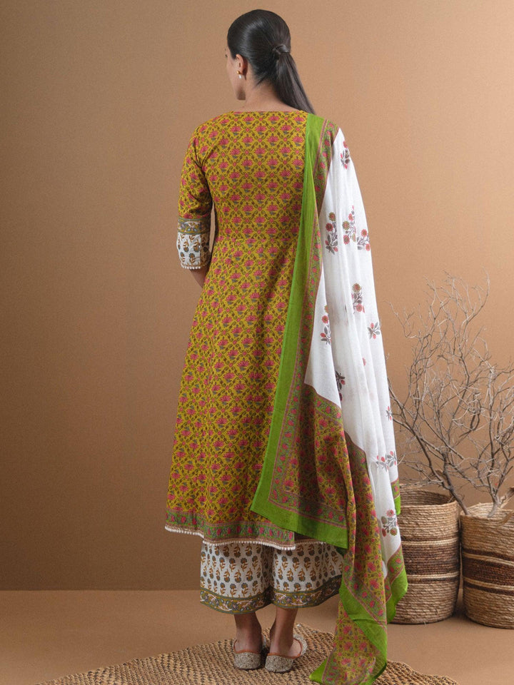 Olive Green Printed Cotton Suit Set With Mask - ShopLibas