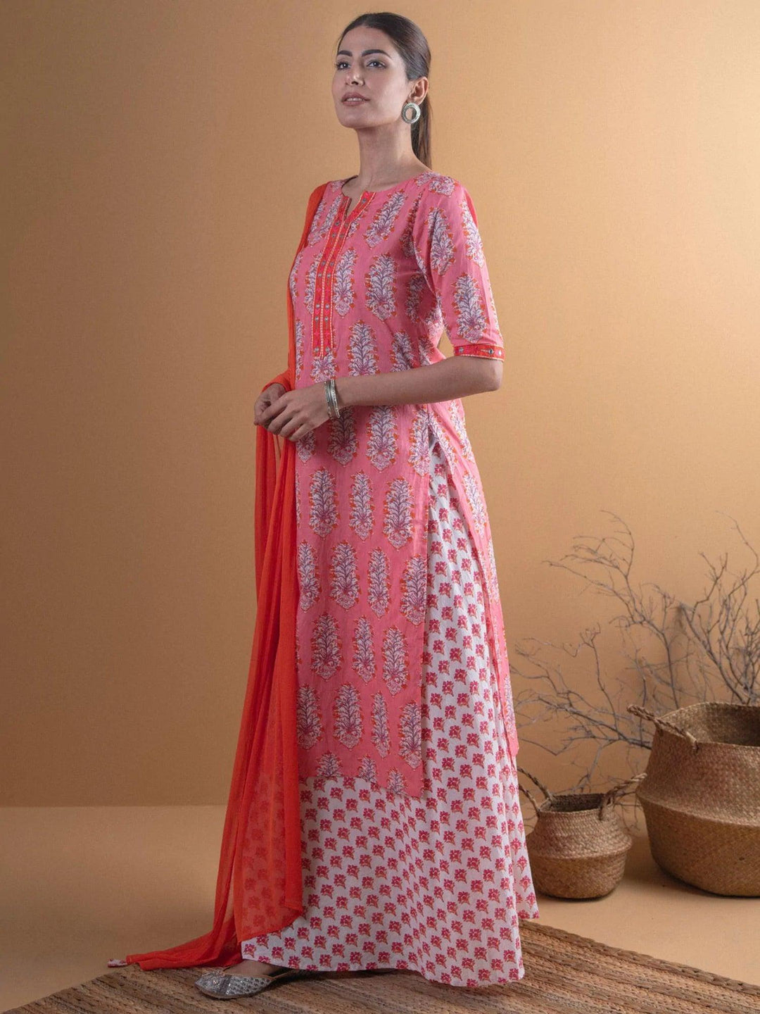 Pink Printed Cotton Suit Set - ShopLibas