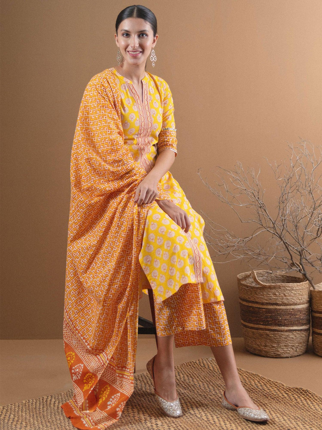 Yellow Printed Cotton Suit Set - ShopLibas