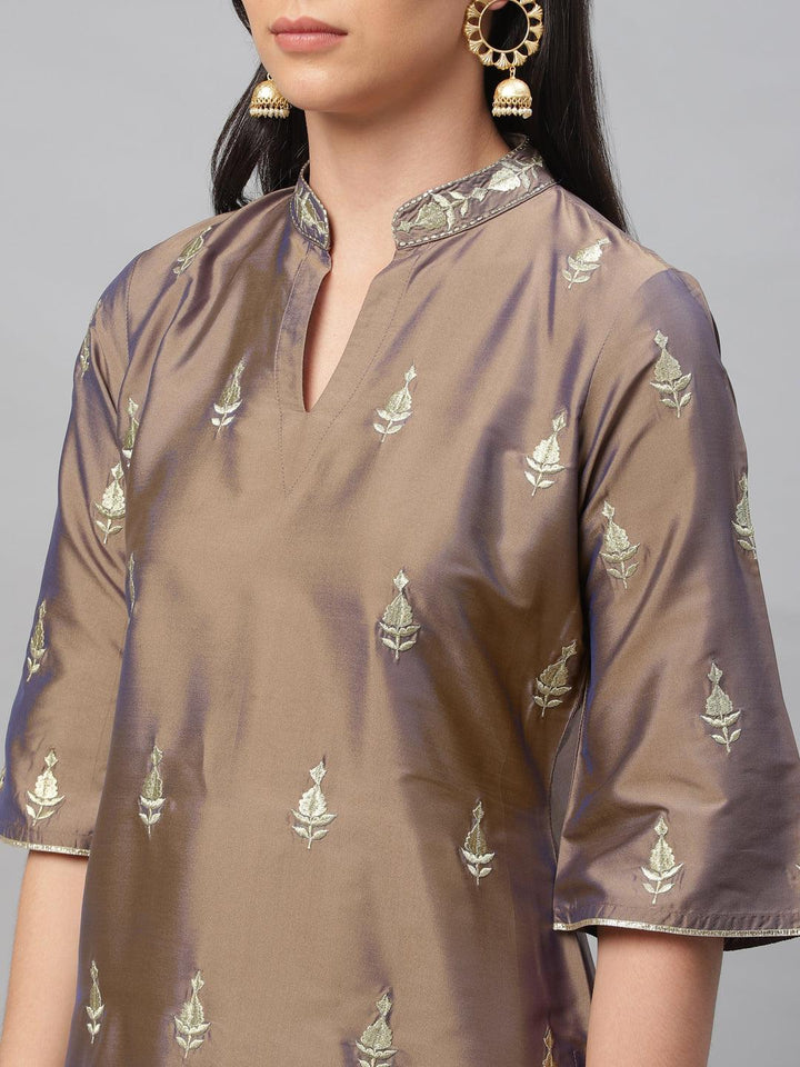 Grey Embroidered Chanderi Kurta Set - ShopLibas