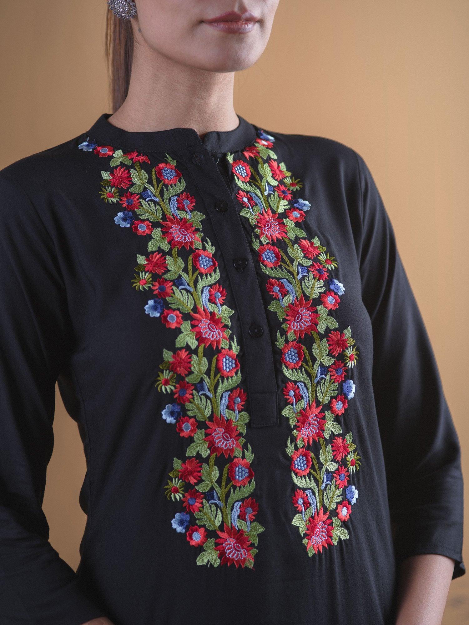 Black Embroidered Rayon Kurta