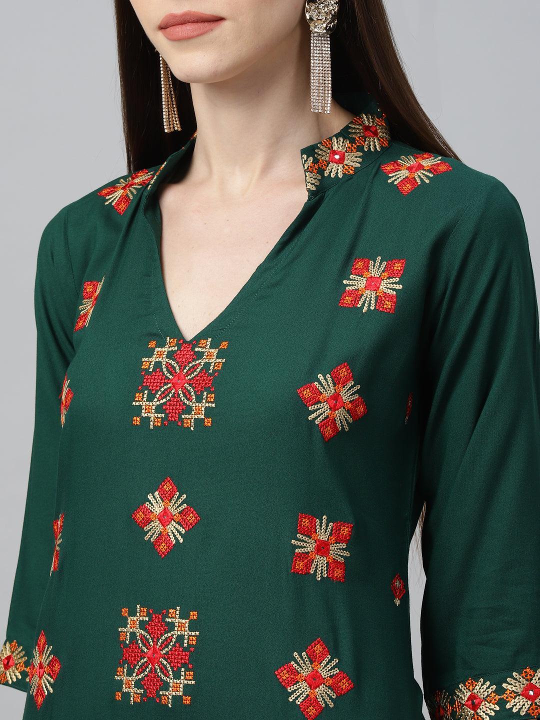 Green Embroidered Rayon Kurta