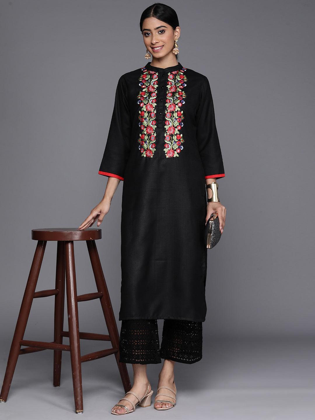 Black Embroidered Cotton Straight Kurta