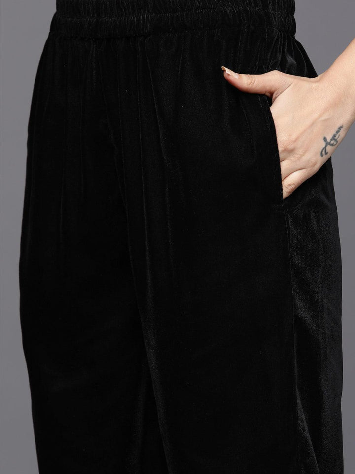 Black Embroidered Velvet Straight Suit Set - ShopLibas
