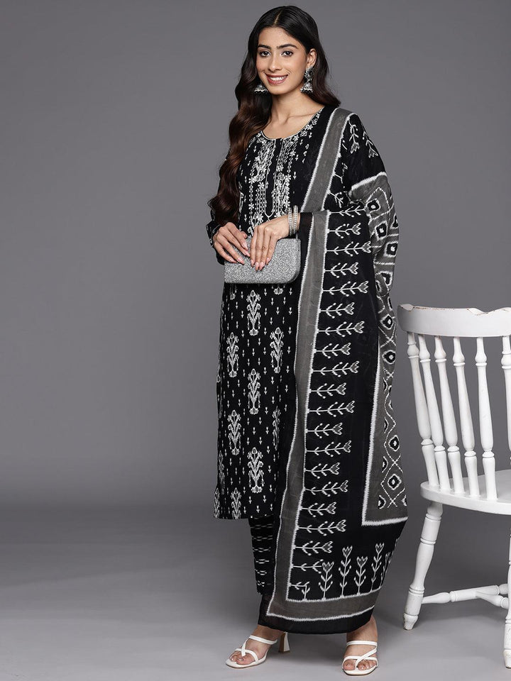 Black Printed Cotton Straight Suit Set With Trousers - ShopLibas