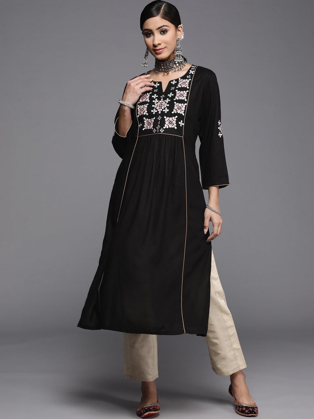 Black Yoke Design Rayon Kurta