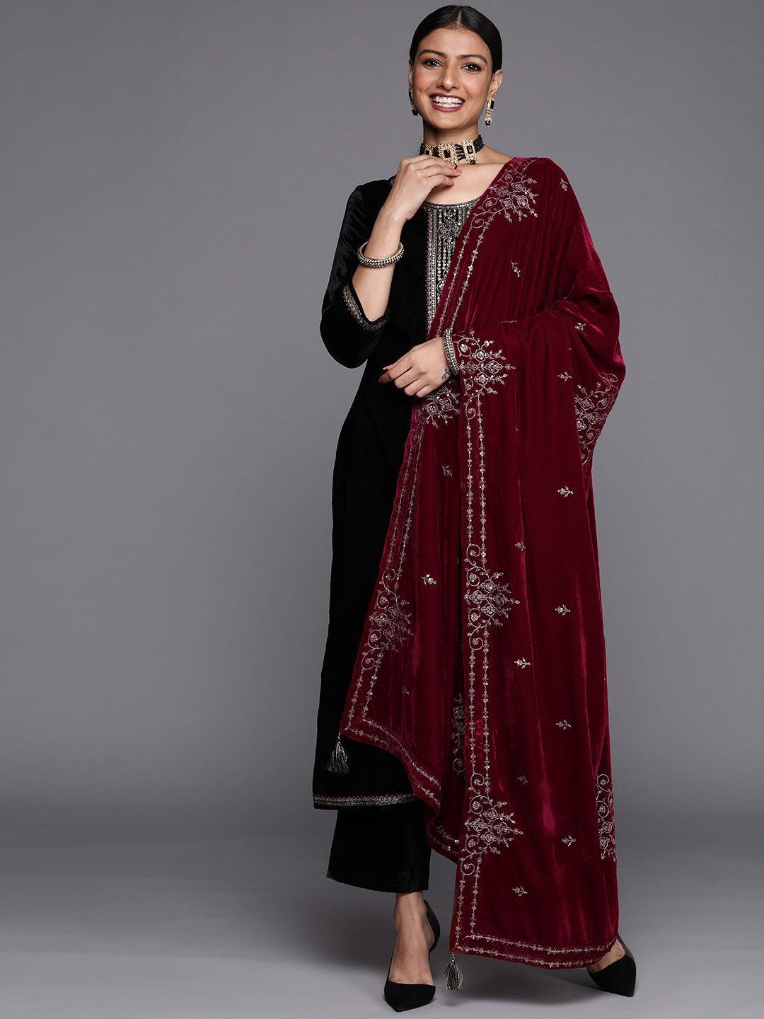 Black Yoke Design Velvet Straight Suit Set