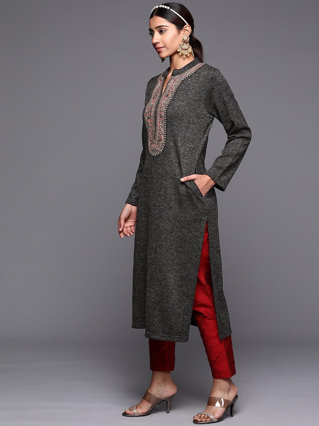 Black Yoke Design Wool Straight Kurta - ShopLibas