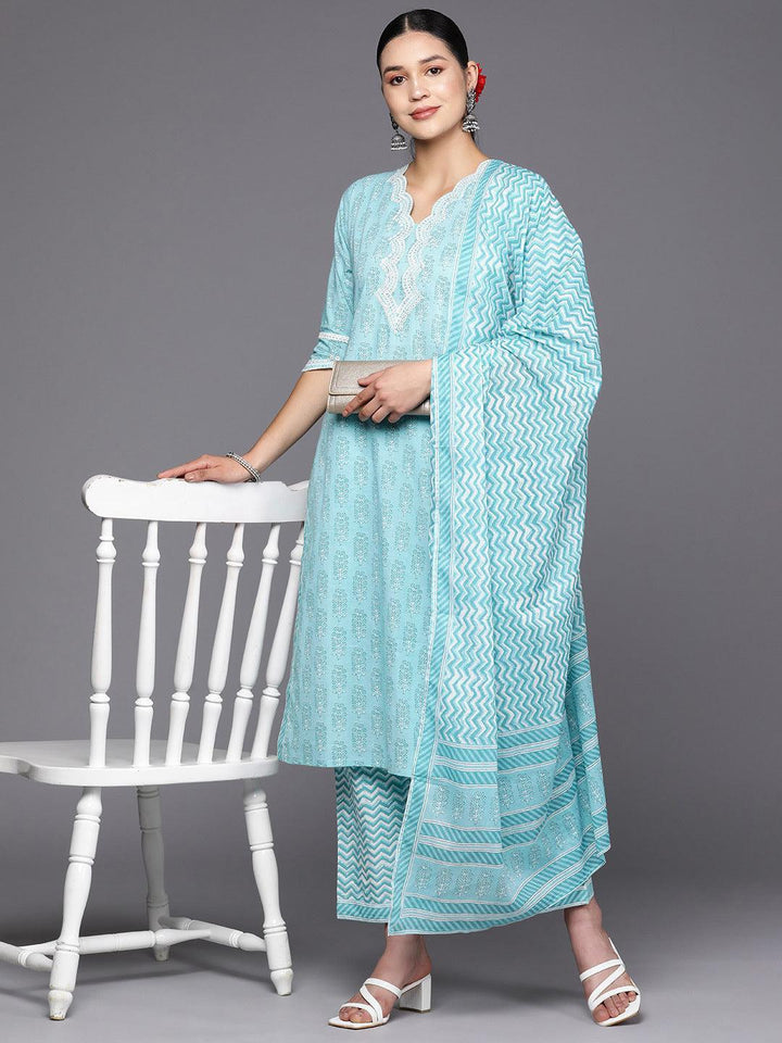 Blue Embroidered Cotton Straight Suit Set With Trousers - ShopLibas