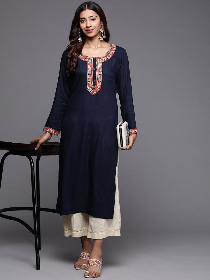 Blue Embroidered Pashmina Wool Straight Kurta - Libas