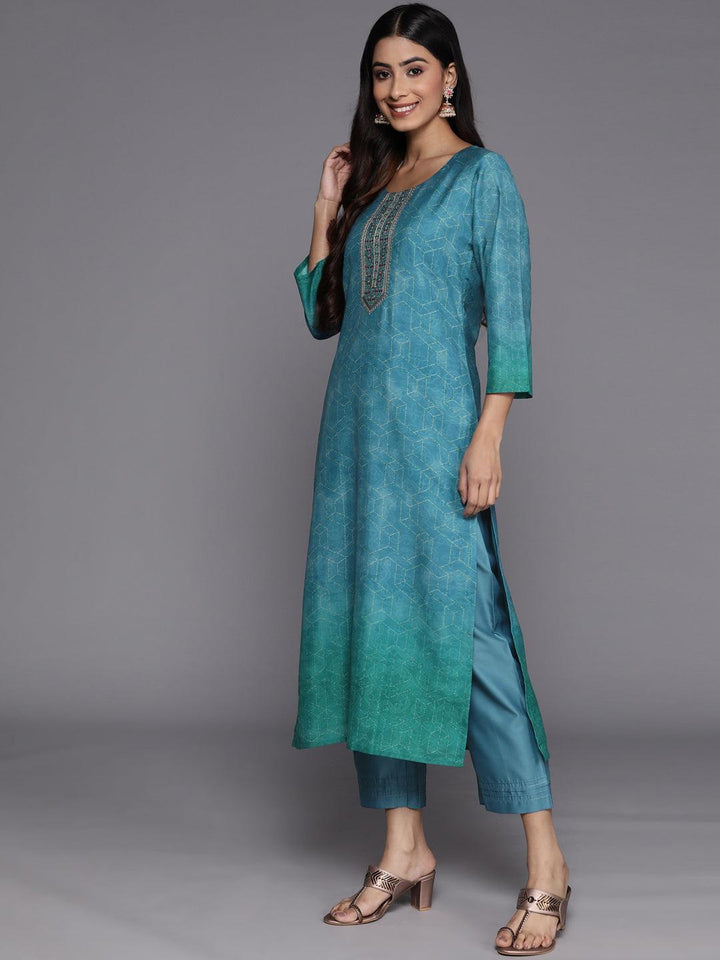 Blue Embroidered Silk Blend Suit Set With Trousers - ShopLibas