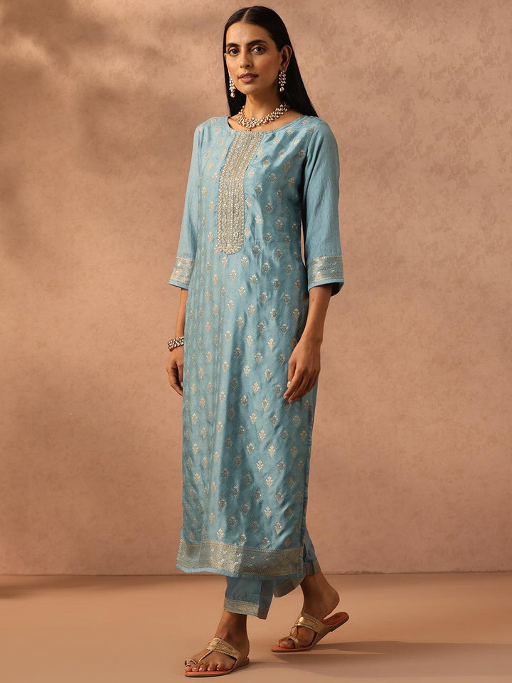 Blue Embroidered Silk Blend Suit Set With Trousers - ShopLibas