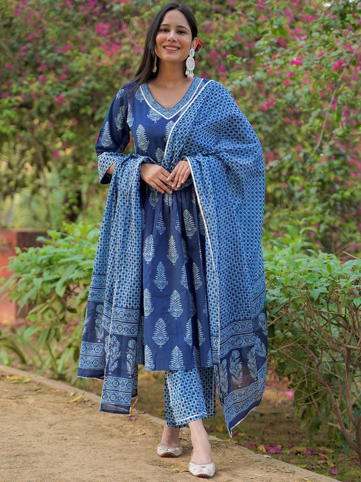 Blue Printed Cotton A-Line Suit Set With Trousers - ShopLibas