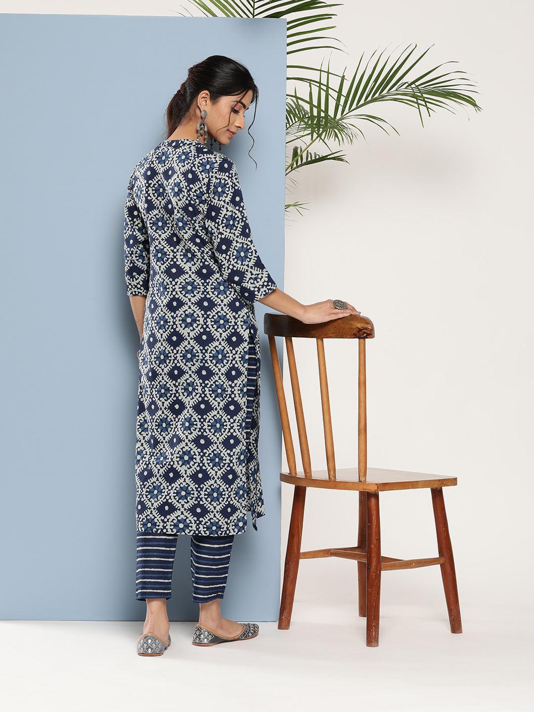 Blue Printed Cotton Straight Kurta - ShopLibas