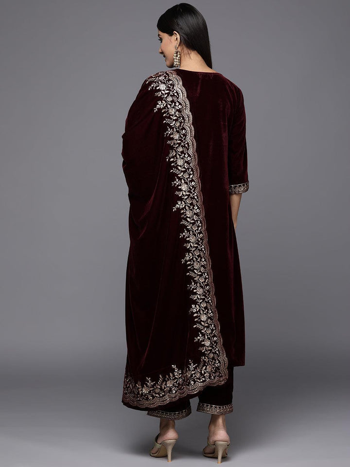 Burgundy Embroidered Velvet Straight Suit Set - ShopLibas