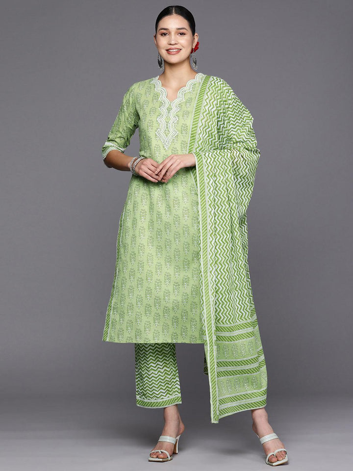 Green Embroidered Cotton Straight Suit Set With Trousers - ShopLibas