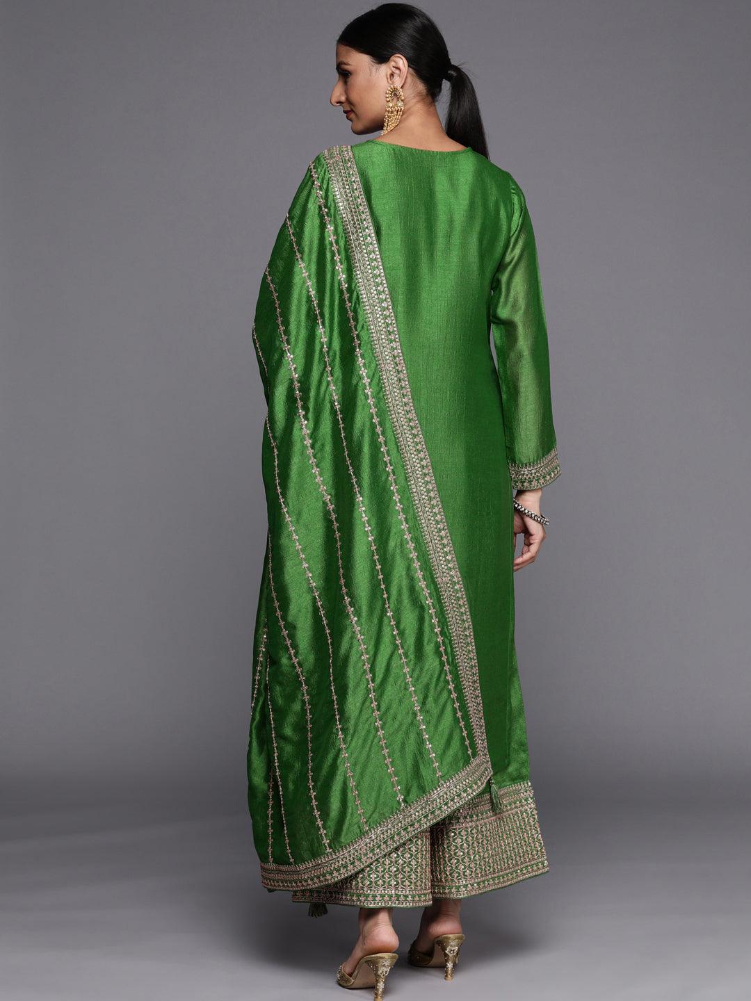 Green Embroidered Silk Blend Straight Suit Set - ShopLibas