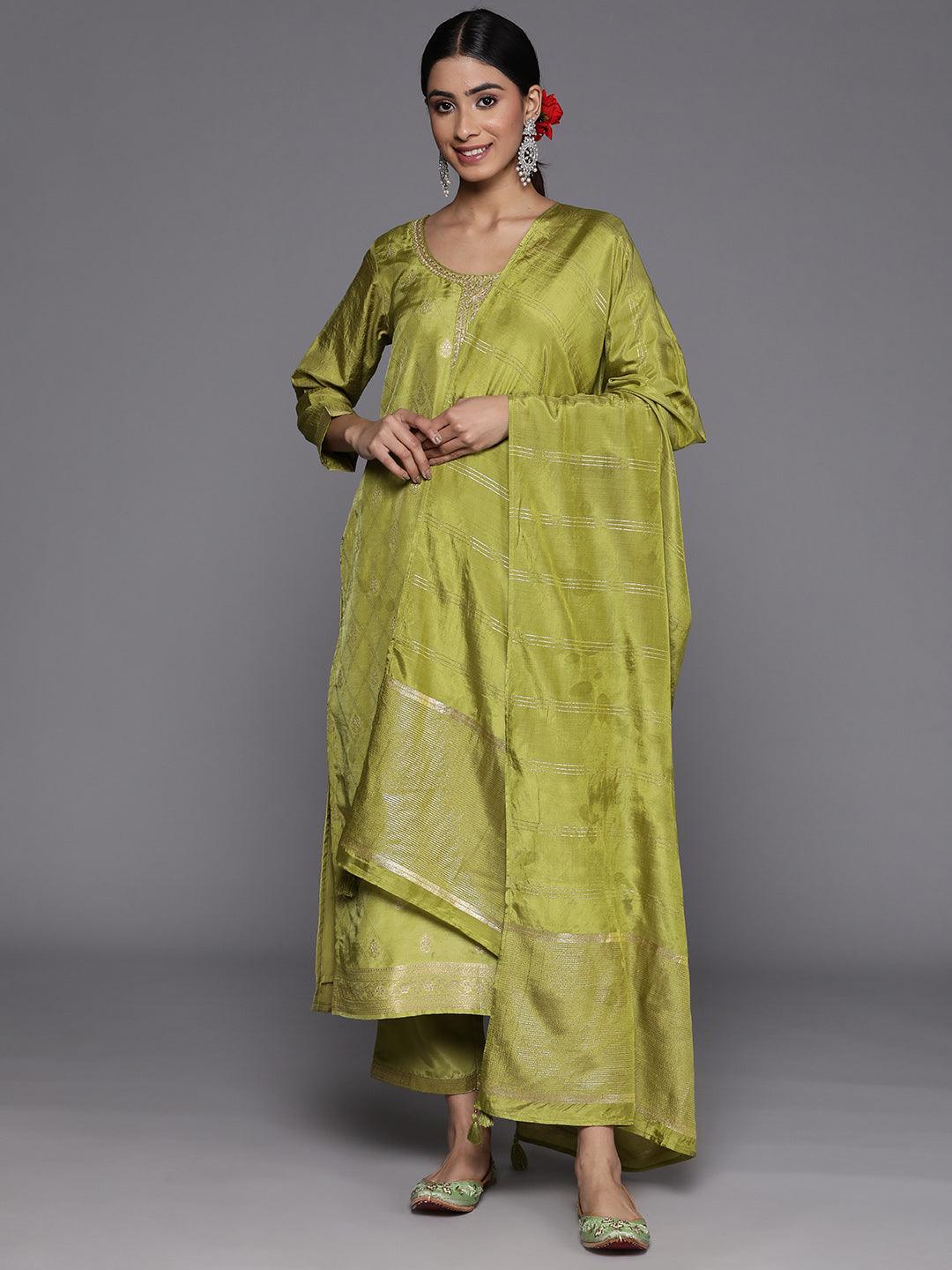 Green Embroidered Silk Blend Suit Set With Trousers