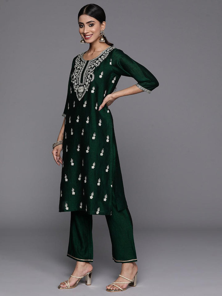 Green Embroidered Silk Blend Straight Kurta With Trousers & Dupatta - Libas