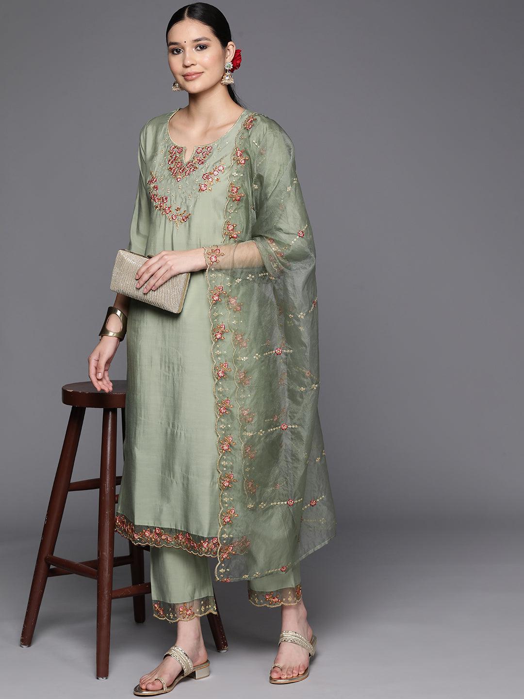 Green Embroidered Silk Blend Straight Kurta With Trousers & Dupatta