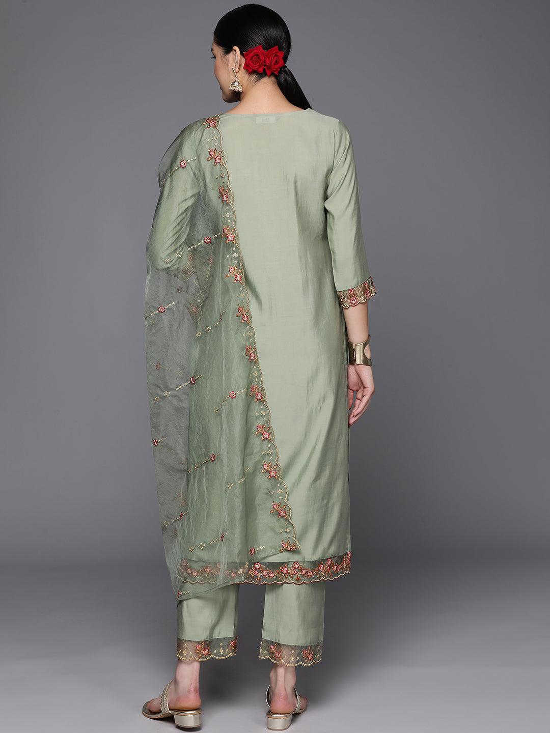 Green Embroidered Silk Blend Straight Kurta With Trousers & Dupatta