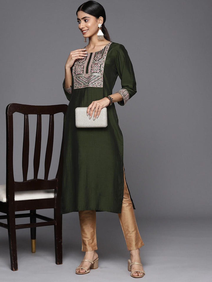 Green Embroidered Silk Straight Kurta - ShopLibas