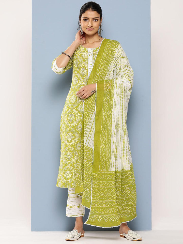 Green Printed Cotton Straight Suit Set With Trousers - Libas