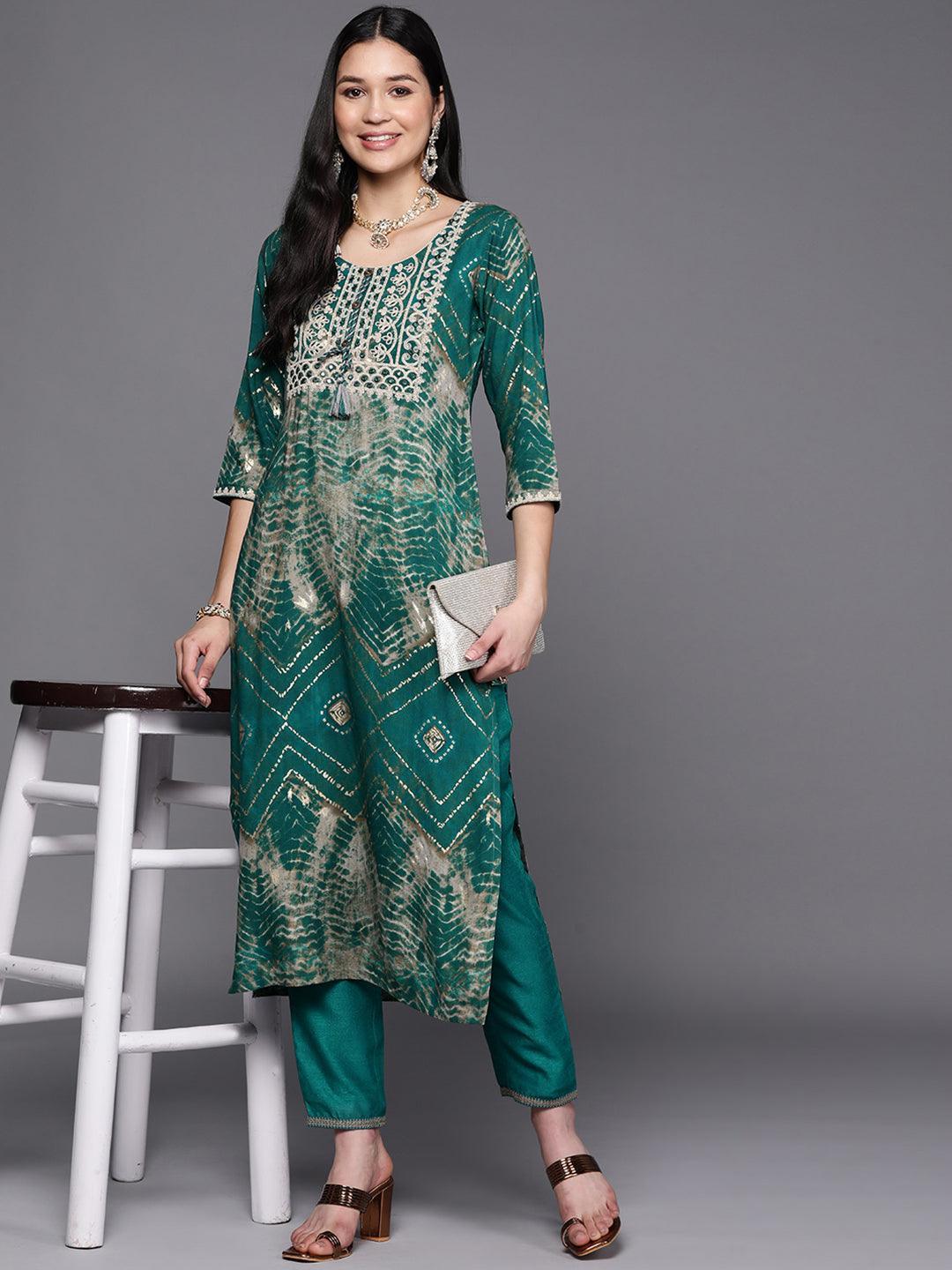 Green Yoke Design Rayon Straight Kurta - ShopLibas