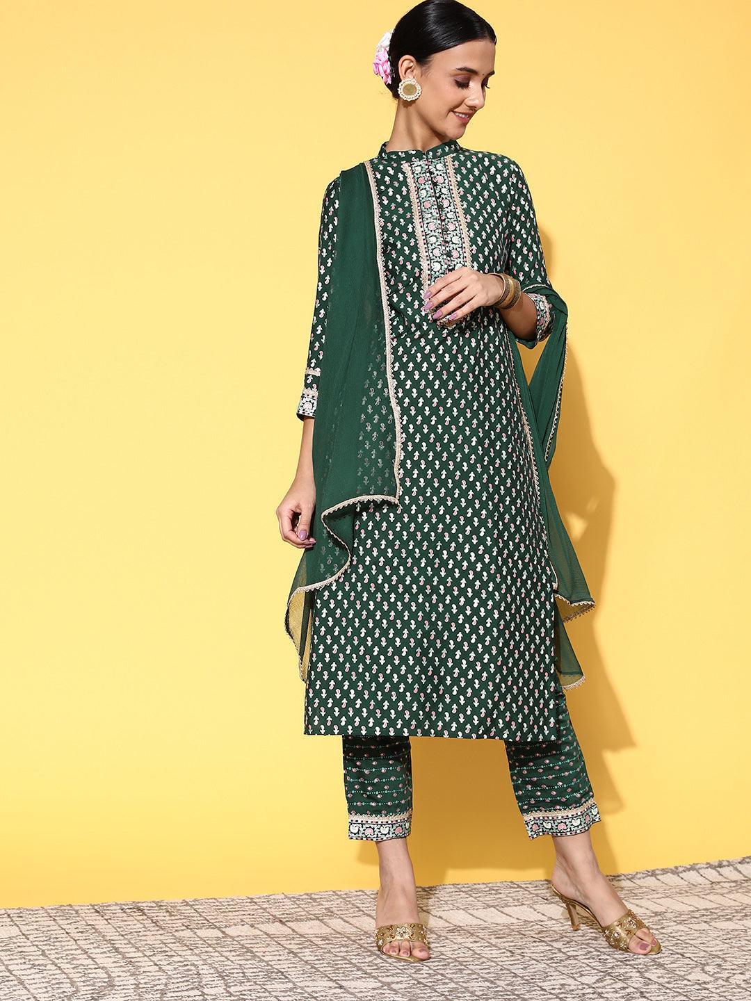 Green Printed Silk Blend Straight Kurta With Dupatta