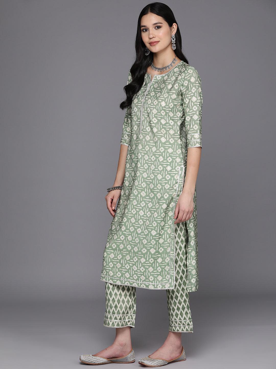 Green Printed Silk Blend Straight Kurta With Trousers & Dupatta