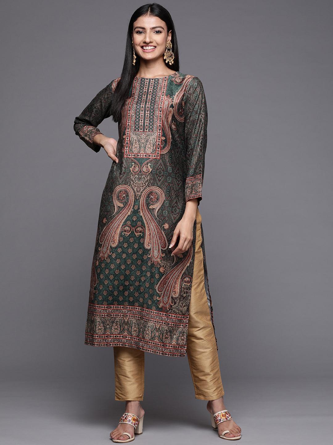 Green Printed Velvet Straight Kurta