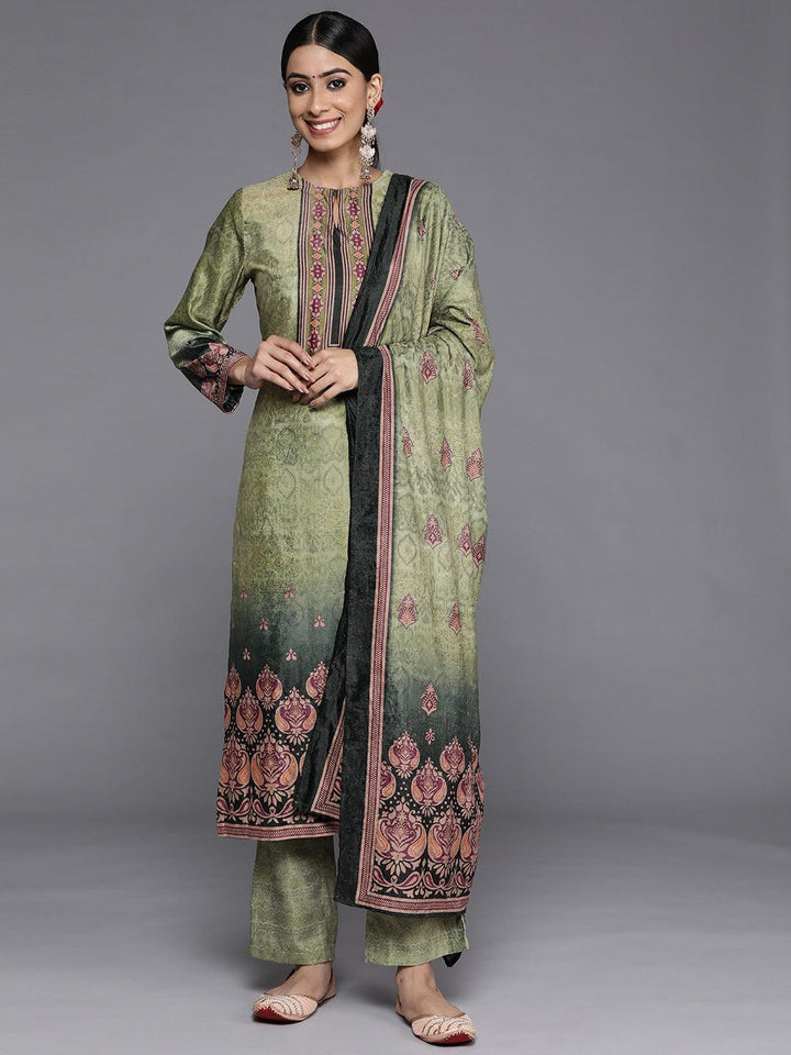 Green Printed Velvet Straight Suit Set With Trousers - Libas