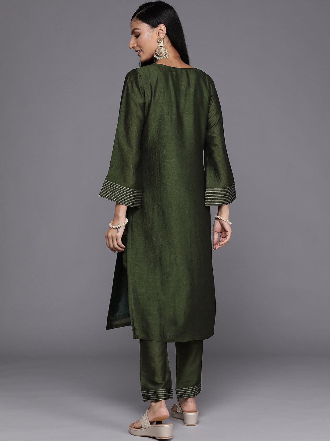 Green Solid Silk Straight Kurta