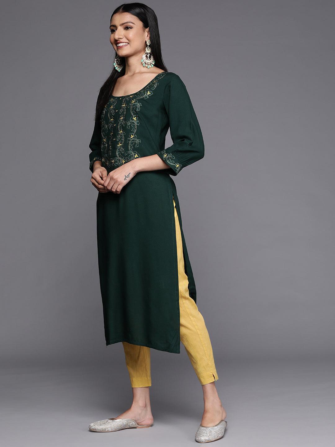 Green Yoke Design Rayon Straight Kurta