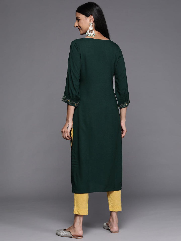 Green Yoke Design Rayon Straight Kurta - ShopLibas