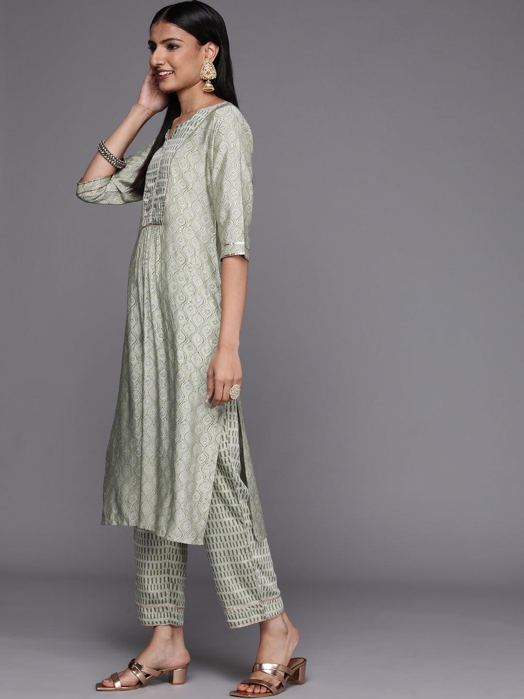 Green Yoke Design Silk Blend Straight Suit Set