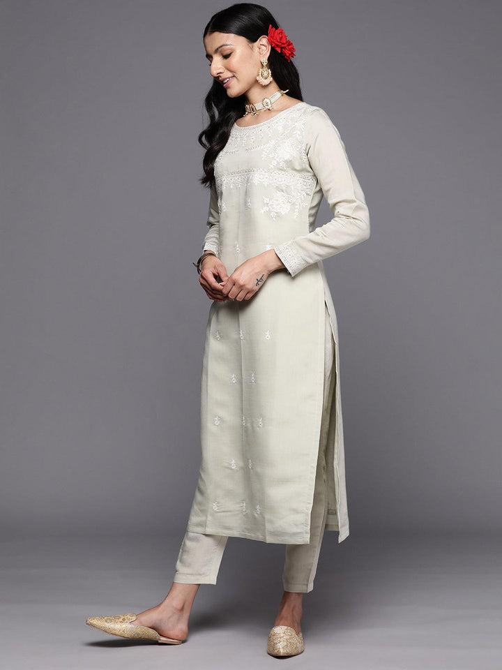 Green Yoke Design Silk Blend Straight Suit Set With Trousers - ShopLibas