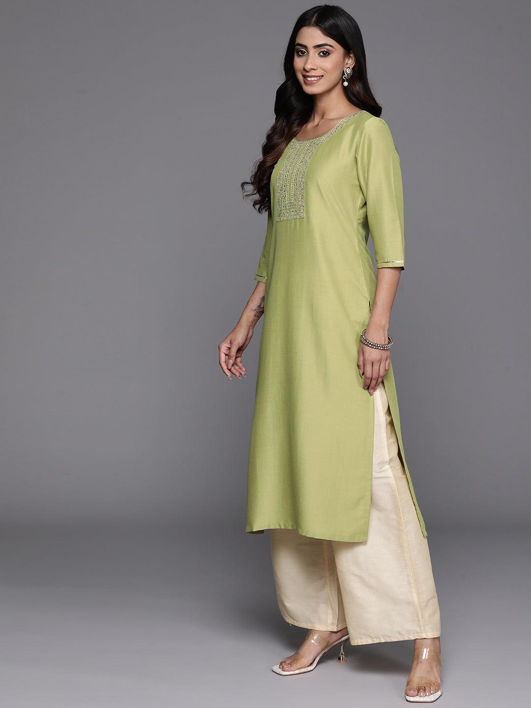 Green Yoke Design Silk Straight Kurta